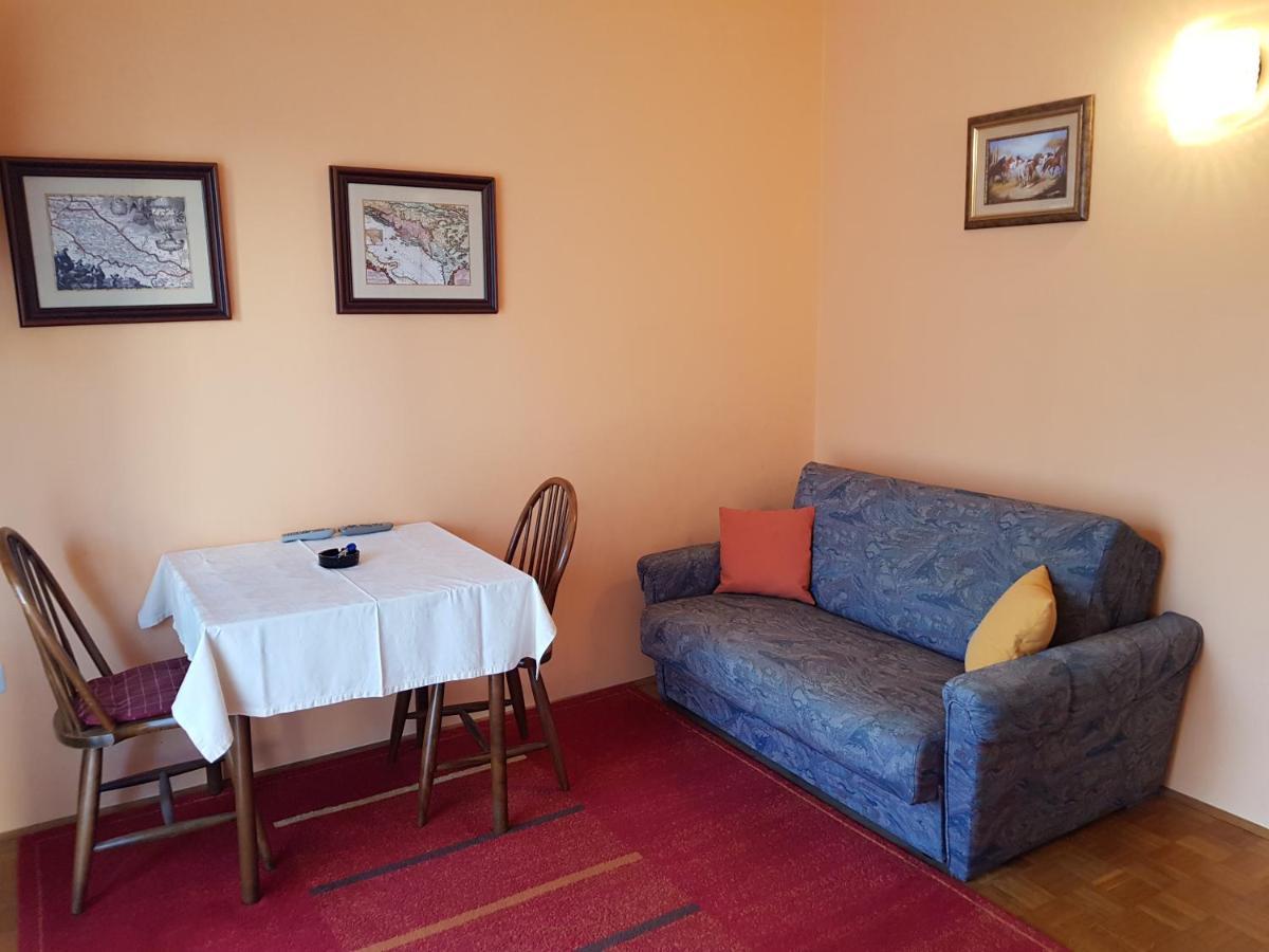 Ferienwohnung Casa Nada Rovinj Exterior foto